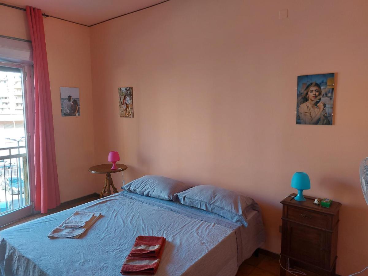 Hotel Nightwish à Palerme Extérieur photo